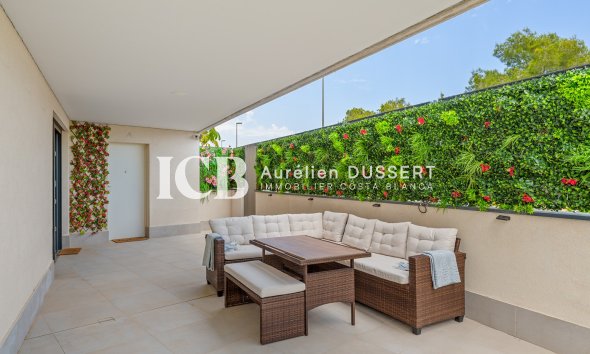 Revente - Appartement -
Orihuela Costa - Campoamor