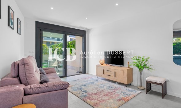Revente - Appartement -
Orihuela Costa - Campoamor