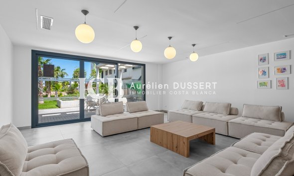Revente - Appartement -
Orihuela Costa - Campoamor