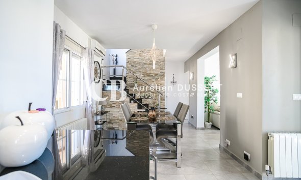Resale - Townhouse -
Algorfa