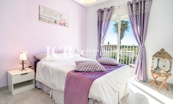 Resale - Townhouse -
Algorfa