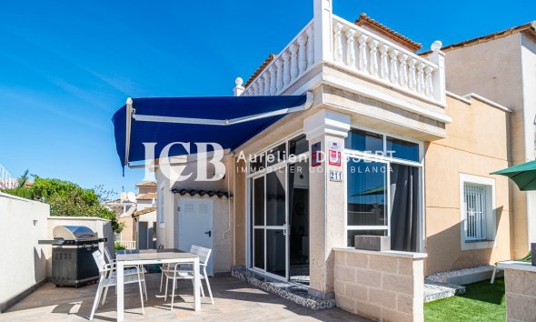 Resale - Townhouse -
Algorfa