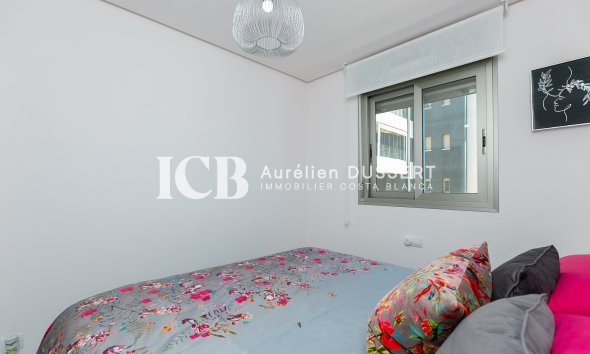 Revente - Appartement -
Orihuela Costa - Los Dolses