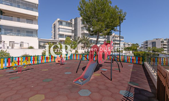 Revente - Appartement -
Orihuela Costa - Los Dolses