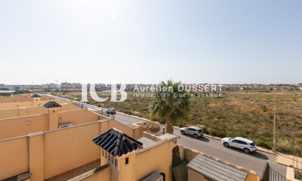 Revente - Maison mitoyenne -
Orihuela Costa - Lomas de Cabo Roig