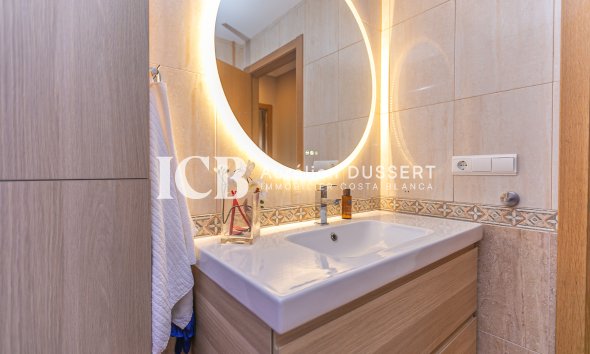 Revente - Maison mitoyenne -
Orihuela Costa - Lomas de Cabo Roig