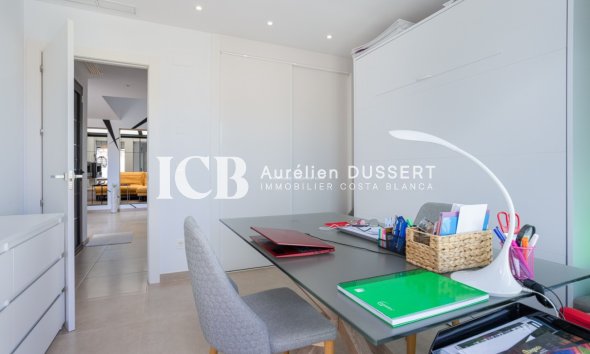 Revente - Maison individuelle -
Benijofar