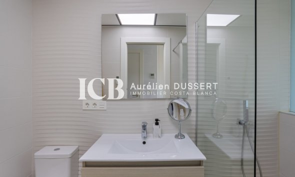 Revente - Maison individuelle -
Benijofar