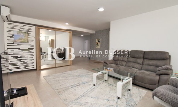 Revente - Villa -
Orihuela Costa - Villamartín