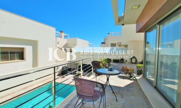 Revente - Villa -
Orihuela Costa - Villamartín