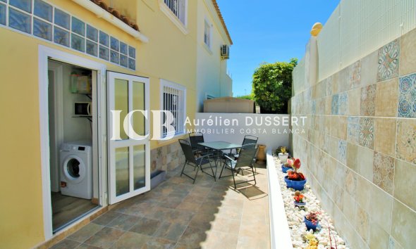 Revente - Maison mitoyenne -
Orihuela Costa - Villamartín