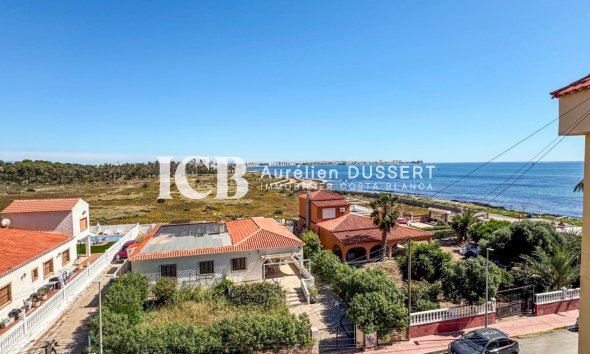 Revente - Appartement -
Punta Prima - Torrevieja