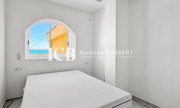 Revente - Appartement -
Punta Prima - Torrevieja