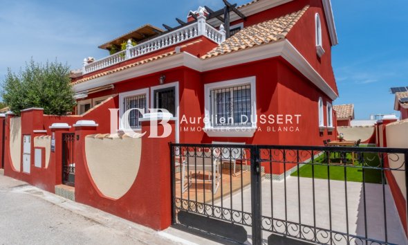 Revente - Maison mitoyenne -
Orihuela Costa - Villamartín