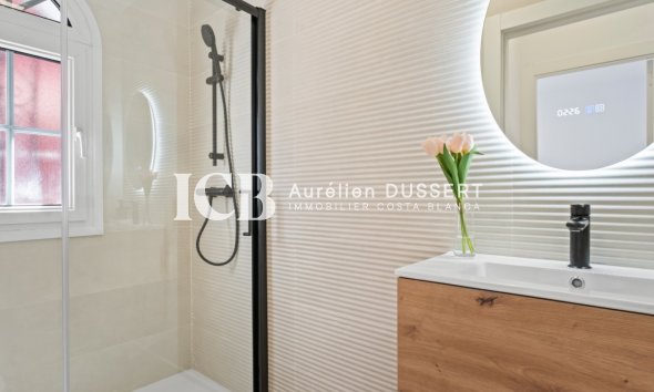 Revente - Maison mitoyenne -
Orihuela Costa - Villamartín