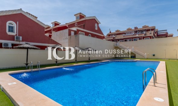 Revente - Maison mitoyenne -
Orihuela Costa - Villamartín