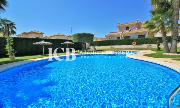 Revente - Maison mitoyenne -
Orihuela Costa - Villamartín