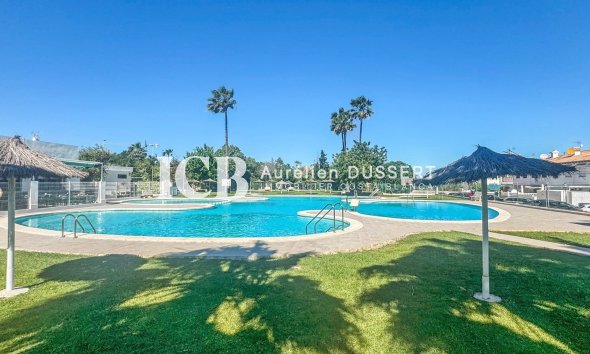 Revente - Appartement -
Los Balcones - Torrevieja