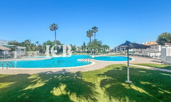Revente - Appartement -
Los Balcones - Torrevieja