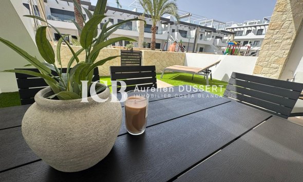 Revente - Appartement -
Orihuela Costa - Playa Flamenca