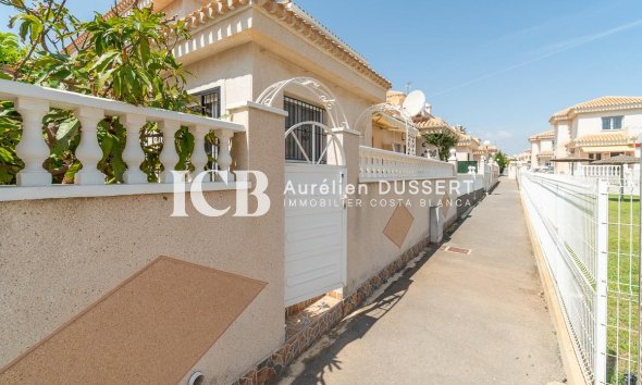Revente - Maison individuelle -
Orihuela Costa - Playa Flamenca