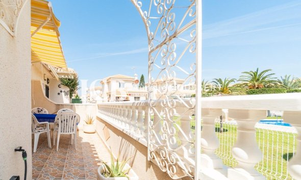 Revente - Maison individuelle -
Orihuela Costa - Playa Flamenca