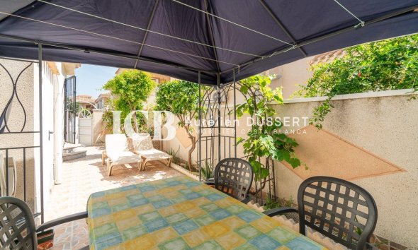 Revente - Maison individuelle -
Orihuela Costa - Playa Flamenca