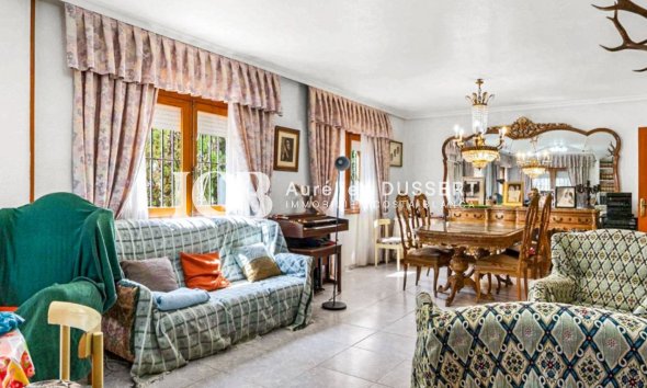 Revente - Villa -
Torrevieja