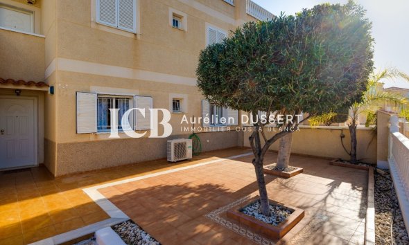 Revente - Appartement -
Orihuela Costa - Playa Flamenca