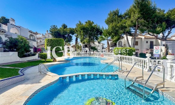 Revente - Appartement -
Torrevieja - Nueva Torrevieja - Aguas Nuevas
