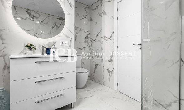 Revente - Appartement -
Torrevieja - El Acequión - Los Náufragos