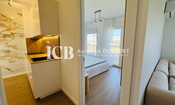 Revente - Appartement -
Torrevieja
