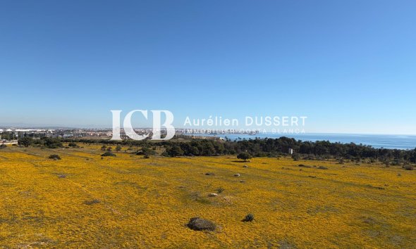 Revente - Appartement -
Torrevieja