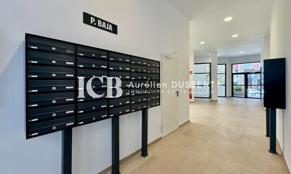 Revente - Appartement -
Alicante