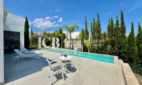 Revente - Villa -
Las Colinas Golf