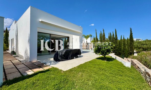Revente - Villa -
Las Colinas Golf