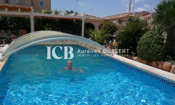 Revente - Maison individuelle -
Orihuela Costa - La Zenia
