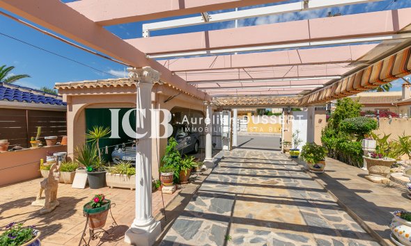 Revente - Maison individuelle -
Orihuela Costa - La Zenia
