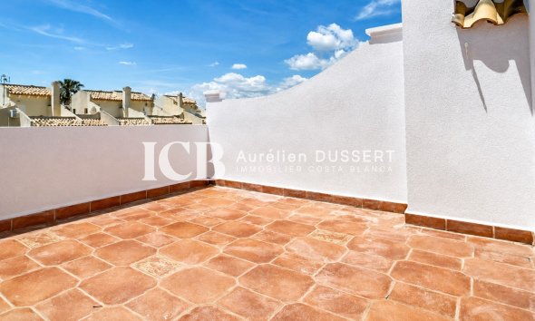 Revente - Maison mitoyenne -
Orihuela Costa - Los Almendros-La Florida