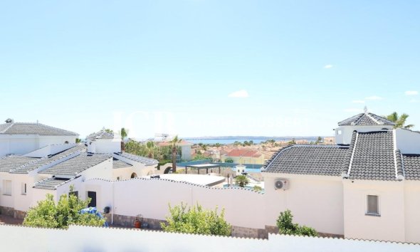 Revente - Villa -
Rojales - La Marquesa