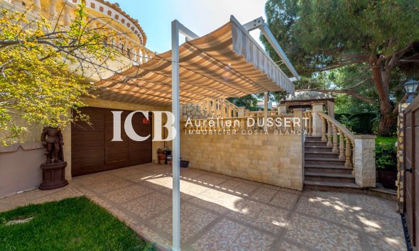 Revente - Villa -
Orihuela Costa - Campoamor