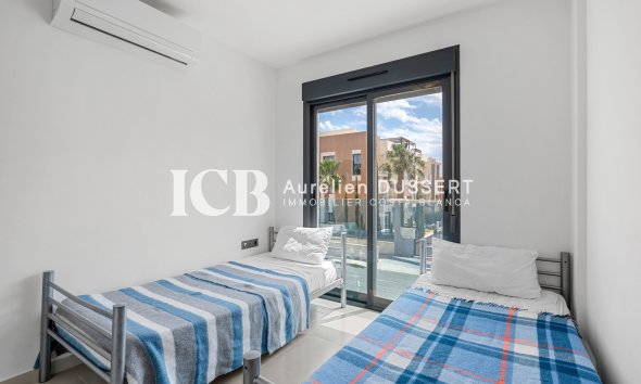 Revente - Appartement -
Orihuela Costa - La Zenia