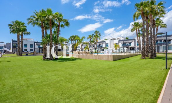 Revente - Appartement -
Orihuela Costa - La Zenia
