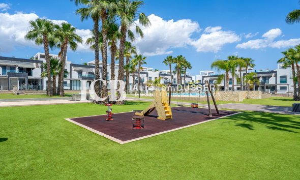 Revente - Appartement -
Orihuela Costa - La Zenia