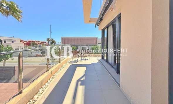 Reventa - Apartamento / piso -
Mil Palmeras