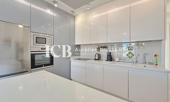 Reventa - Apartamento / piso -
Mil Palmeras