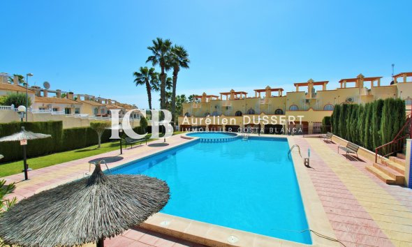 Revente - Maison mitoyenne -
Orihuela Costa - Villamartín