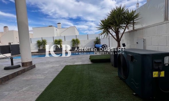 Revente - Maison individuelle -
Orihuela Costa - Villamartín