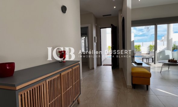 Revente - Maison individuelle -
Orihuela Costa - Villamartín