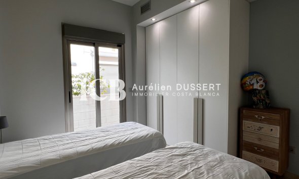 Revente - Maison individuelle -
Orihuela Costa - Villamartín